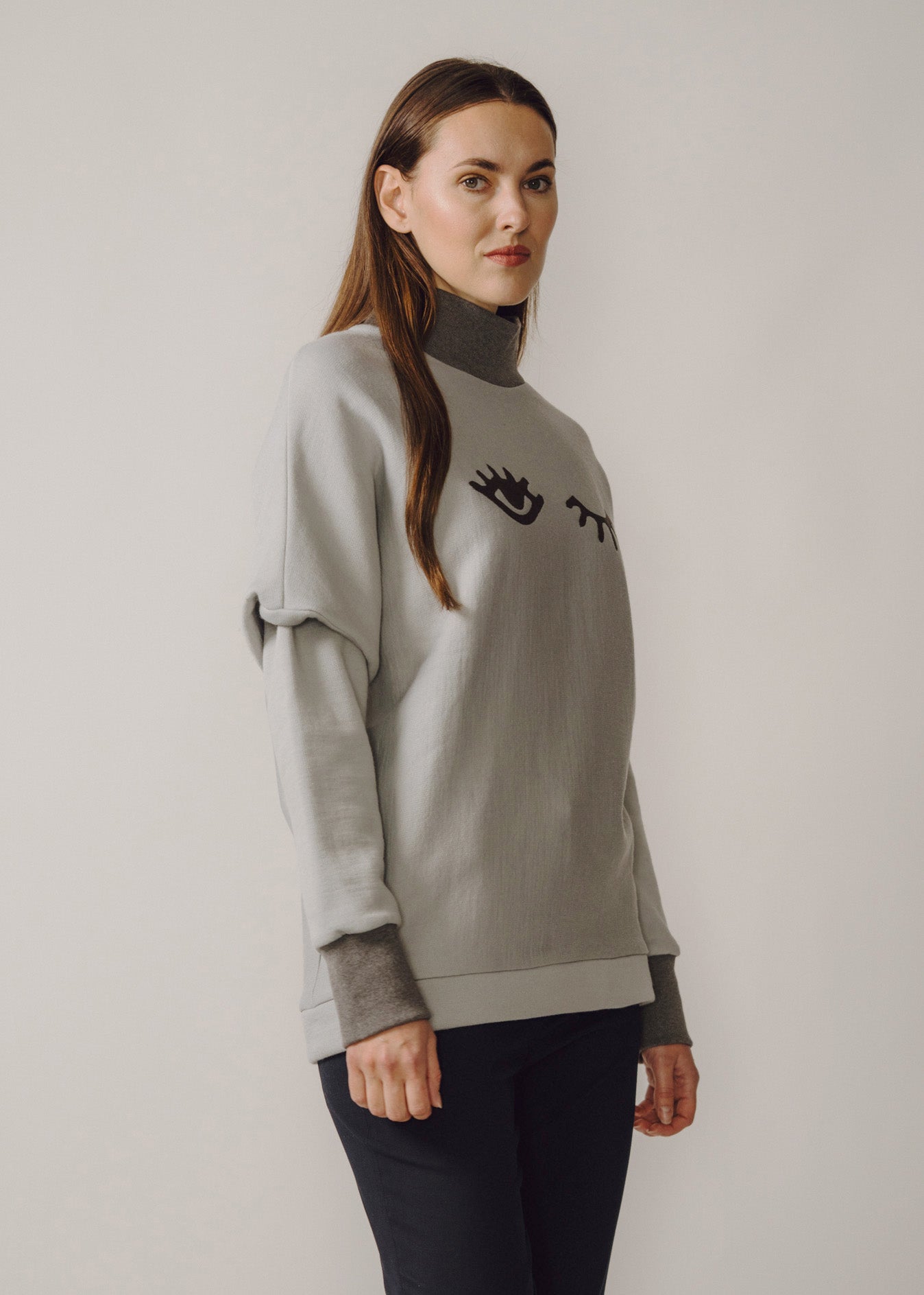 Big Eye Clara Sweatshirt