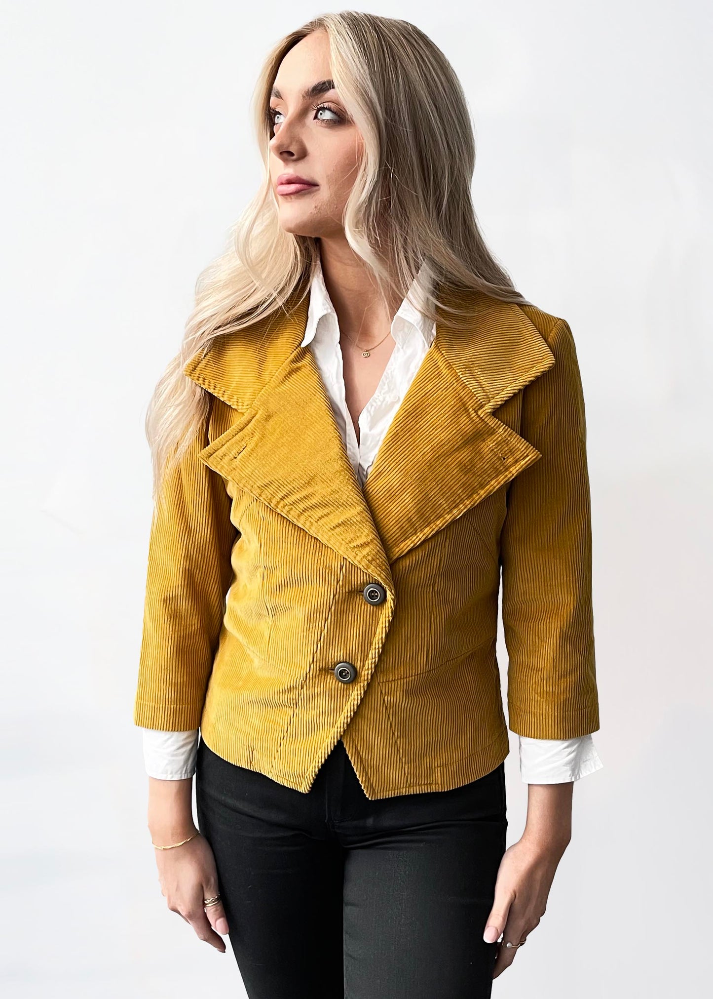 Elena in Yellow Gold - Limited edition of 6