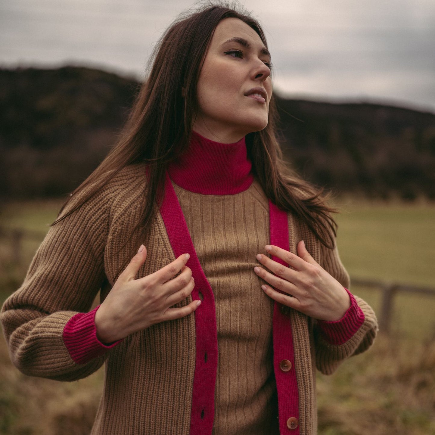 Michelle Wool Cardigan Camel & Lipstick Pink