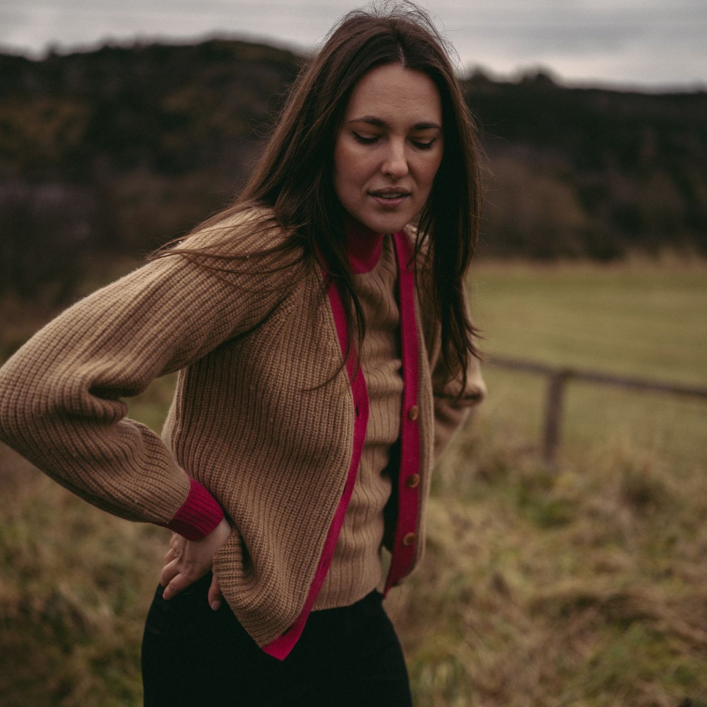 Michelle Wool Cardigan Camel & Lipstick Pink